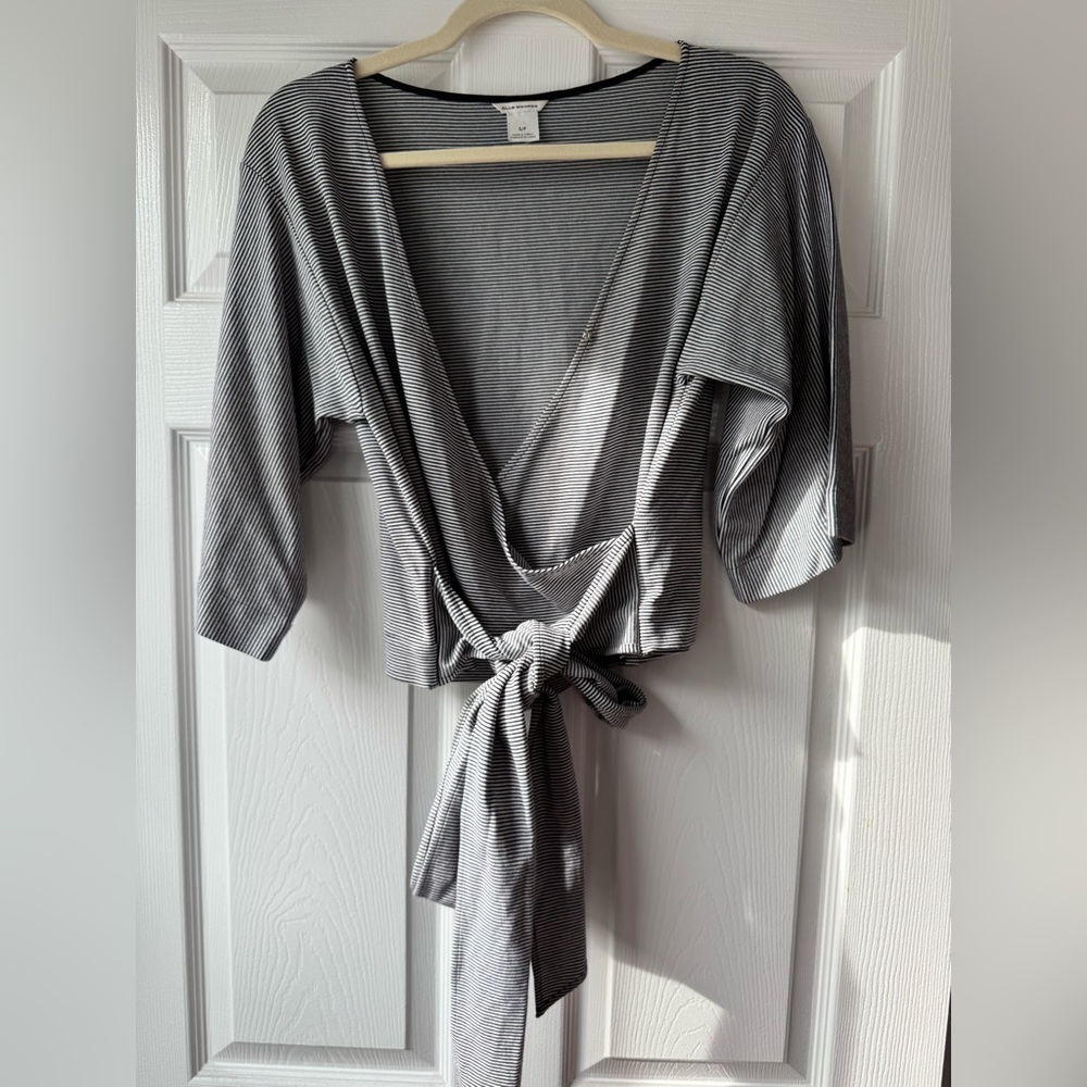 Striped Wrap Quarter Sleeve Top